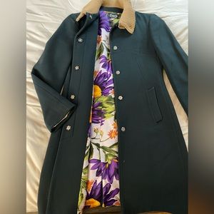 D&G Dolce Gabana coat with knit collar and silk floral lining Size 42 IT
